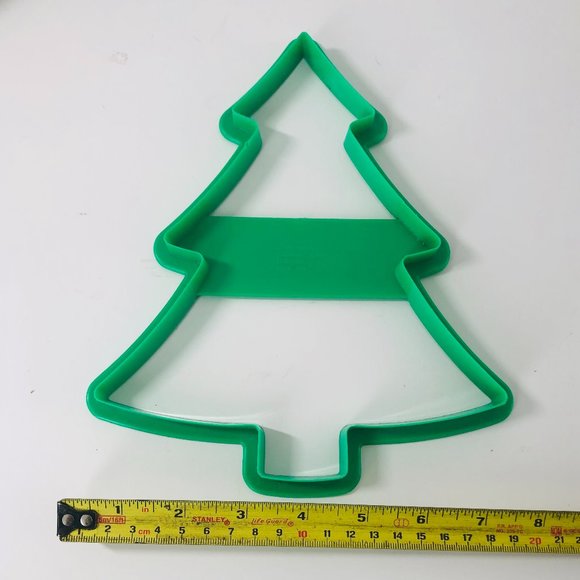NWOT Wilton rare LARGE Christmas Tree Cookie Cutter-green - Picture 3 of 3